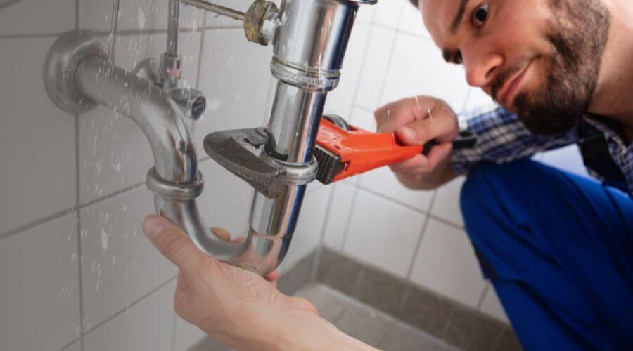 Professional expert plumbing services in Olmito, TX